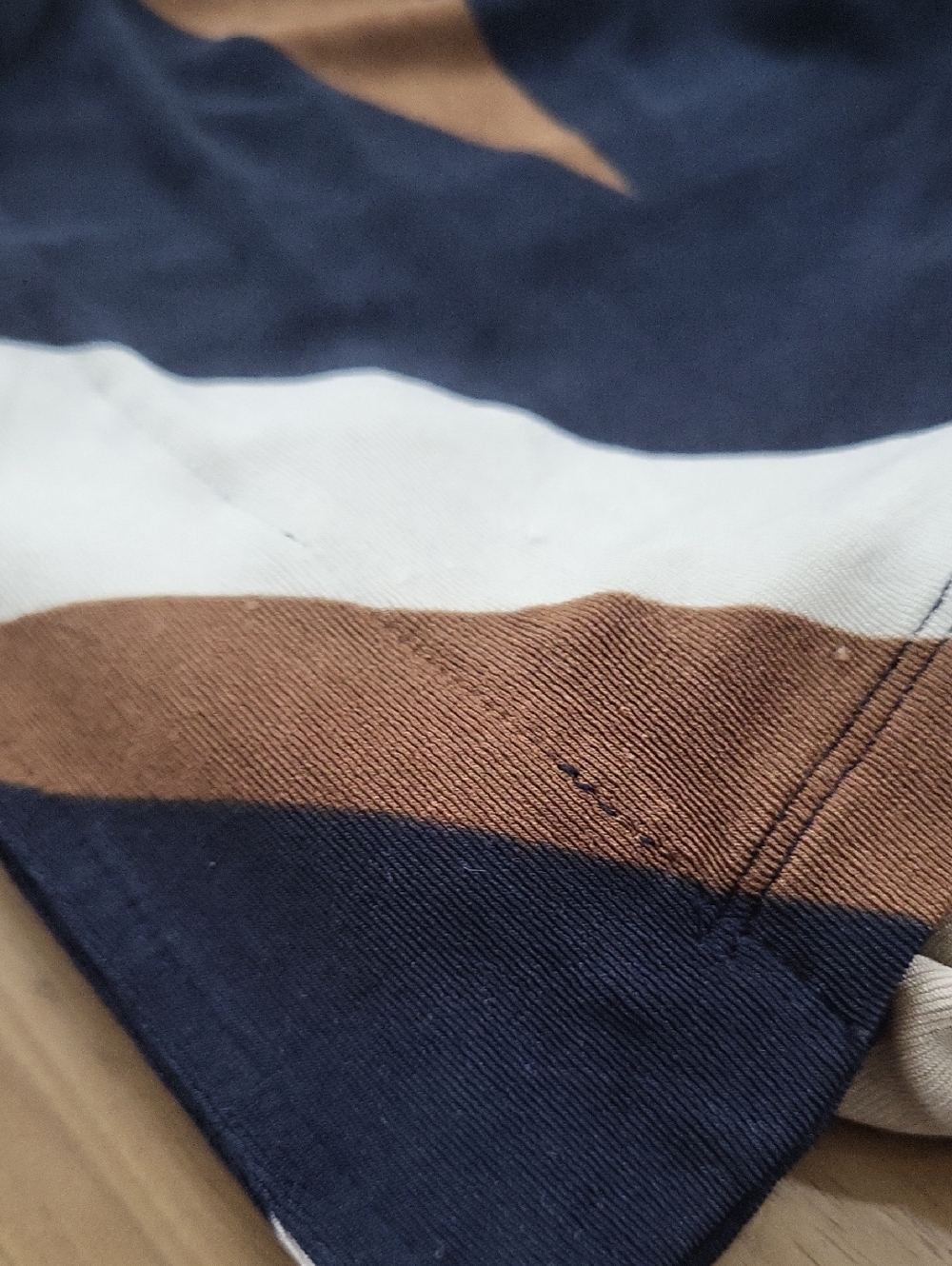 Travelers By CHICO' S Bundle Of 3  Mixed Neutral & Navy Printed Cardigans Sz 3 - Picture 9 of 9